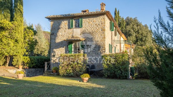 casale in vendita a Tuoro sul Trasimeno