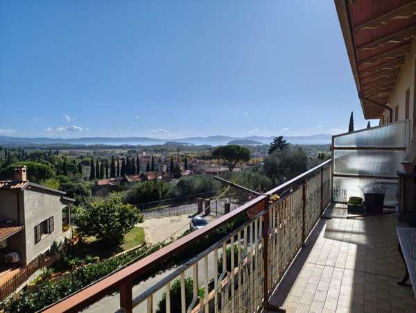 appartamento in vendita a Tuoro sul Trasimeno