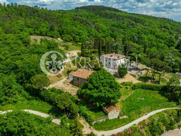 casa indipendente in vendita a Tuoro sul Trasimeno