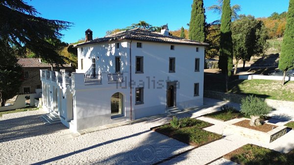 casa indipendente in vendita a Tuoro sul Trasimeno