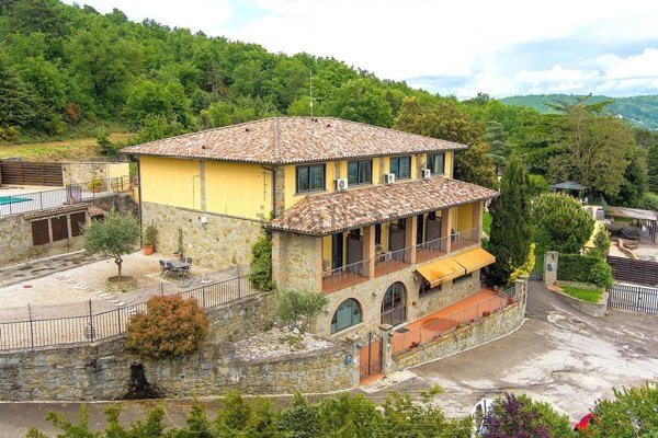 casa indipendente in vendita a Tuoro sul Trasimeno