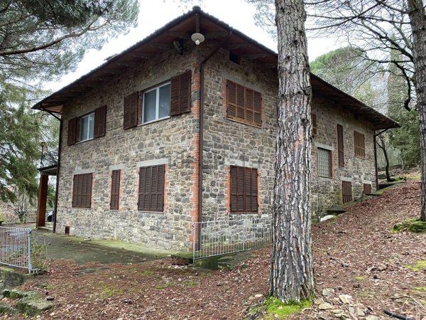 casa indipendente in vendita a Tuoro sul Trasimeno