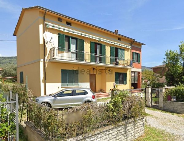 casa semindipendente in vendita a Tuoro sul Trasimeno