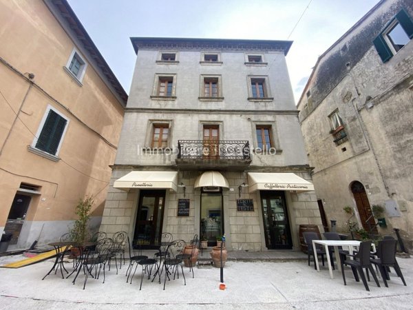 casa indipendente in vendita a Tuoro sul Trasimeno in zona Isola Maggiore