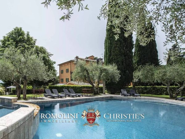 casa indipendente in vendita a Tuoro sul Trasimeno