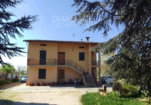 casa indipendente in vendita a Tuoro sul Trasimeno in zona Borghetto