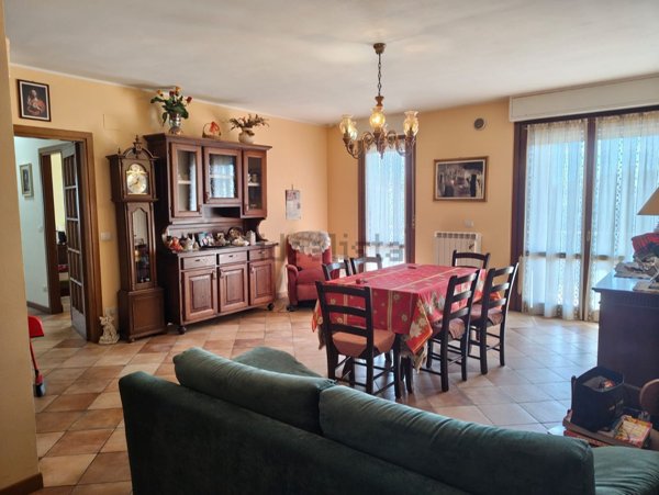 appartamento in vendita a Tuoro sul Trasimeno