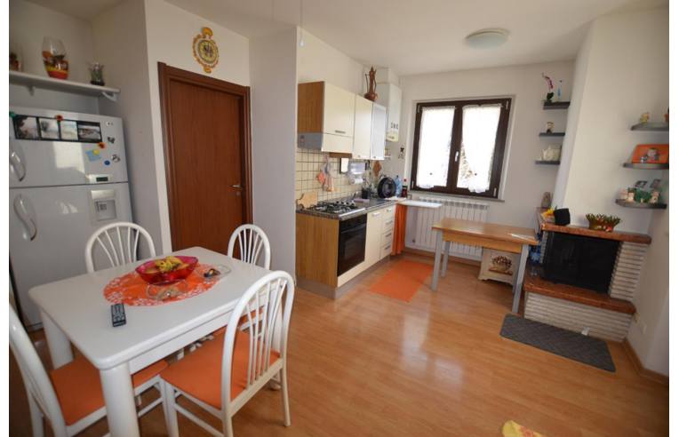 appartamento in vendita a Tuoro sul Trasimeno