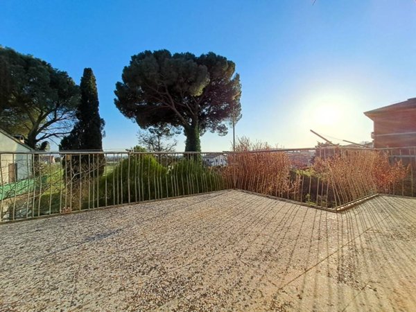 casa indipendente in vendita a Tuoro sul Trasimeno