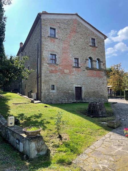 negozio in vendita a Tuoro sul Trasimeno