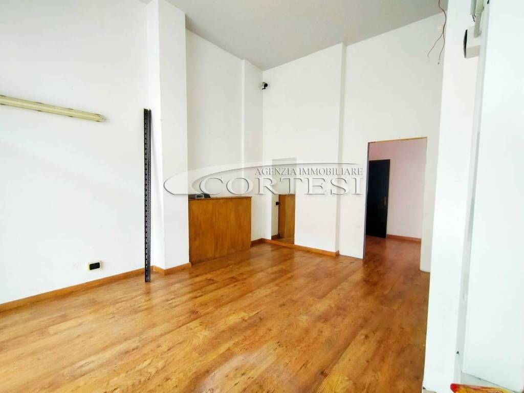 negozio in affitto ad Umbertide