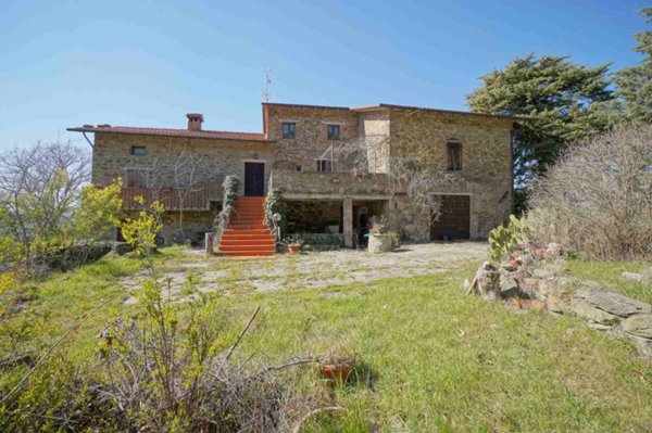 casa indipendente in vendita ad Umbertide in zona Preggio