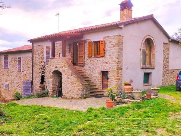 casa indipendente in vendita ad Umbertide in zona Niccone