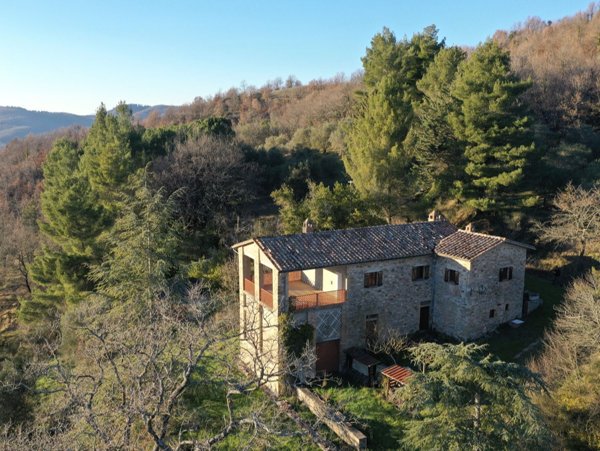 casa indipendente in vendita ad Umbertide in zona Spedalicchio