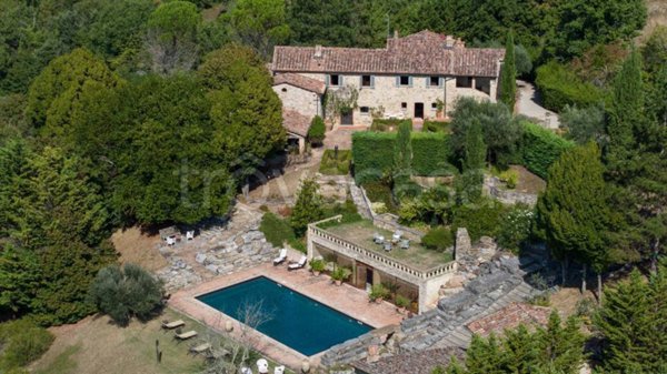 casa indipendente in vendita ad Umbertide in zona Niccone
