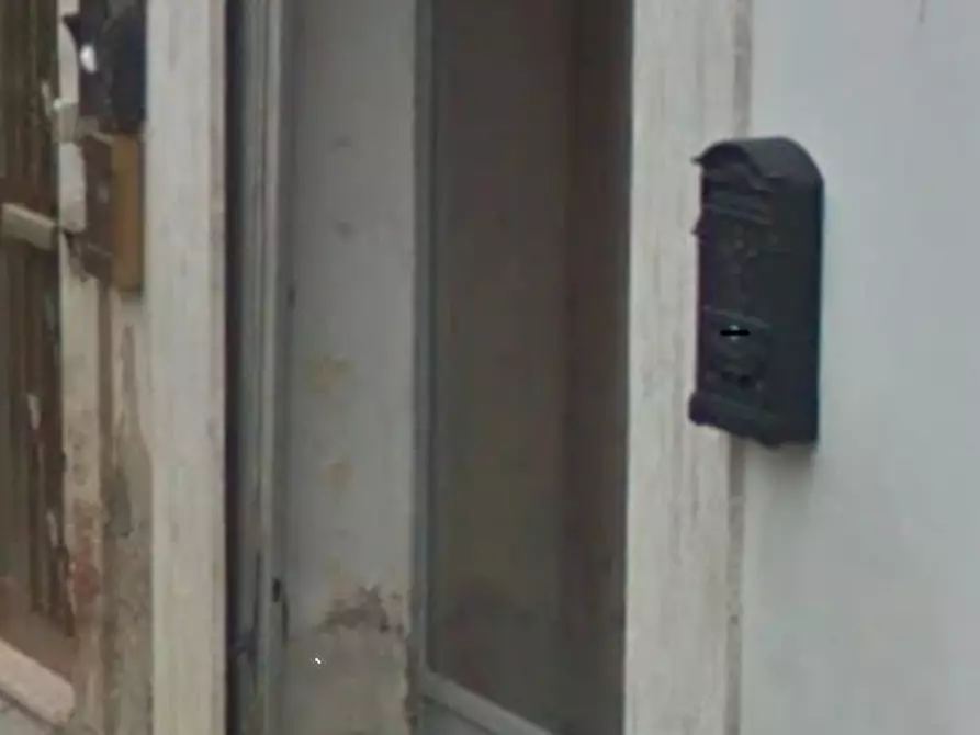 locale di sgombero in vendita ad Umbertide in zona Pierantonio