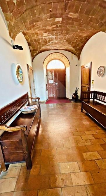 negozio in vendita ad Umbertide