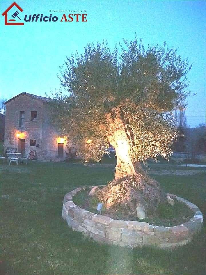 casa indipendente in vendita ad Umbertide in zona Niccone