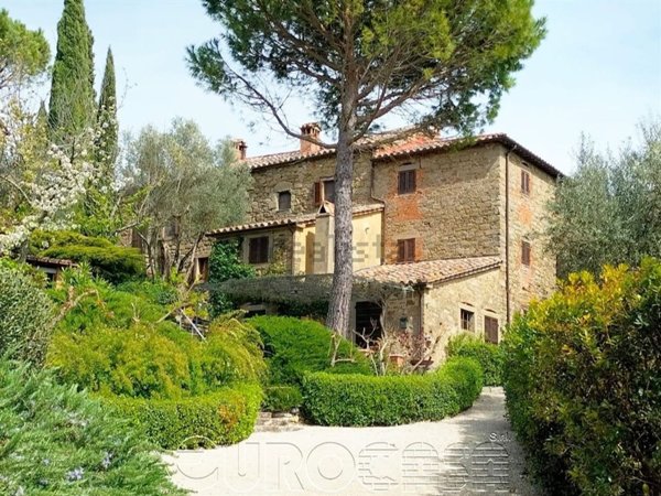 casa indipendente in vendita ad Umbertide in zona Niccone