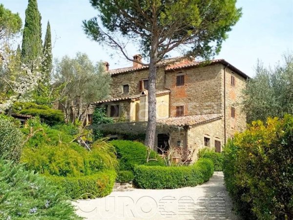 casa indipendente in vendita ad Umbertide in zona Spedalicchio