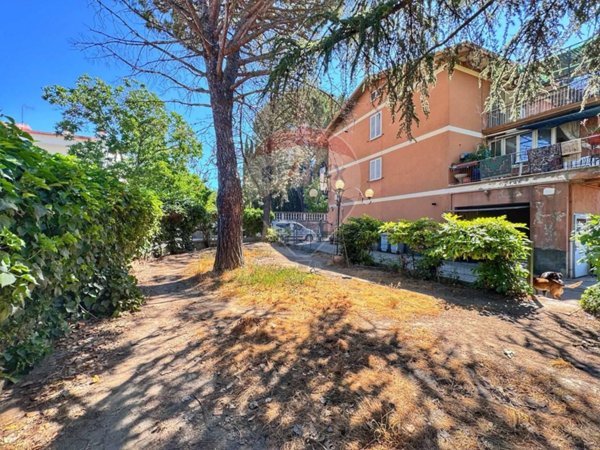 appartamento in vendita ad Umbertide in zona Pierantonio