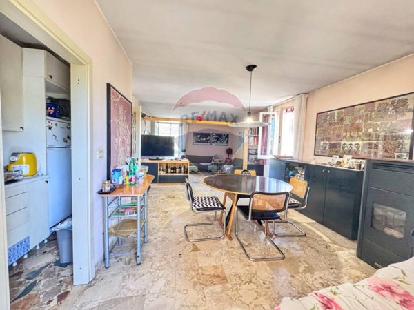 appartamento in vendita ad Umbertide in zona Pierantonio