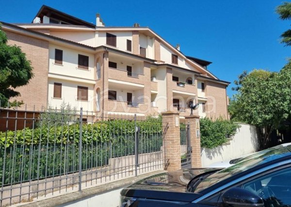 appartamento in vendita ad Umbertide in zona Pierantonio