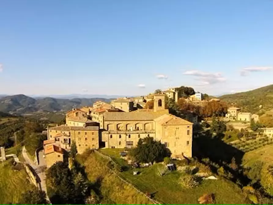 villa in vendita ad Umbertide in zona Preggio