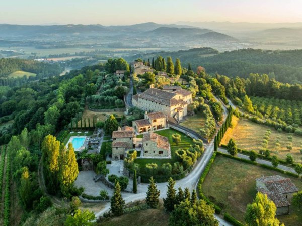 intera palazzina in vendita ad Umbertide