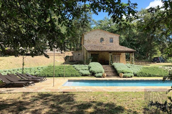 casa indipendente in vendita ad Umbertide in zona Niccone