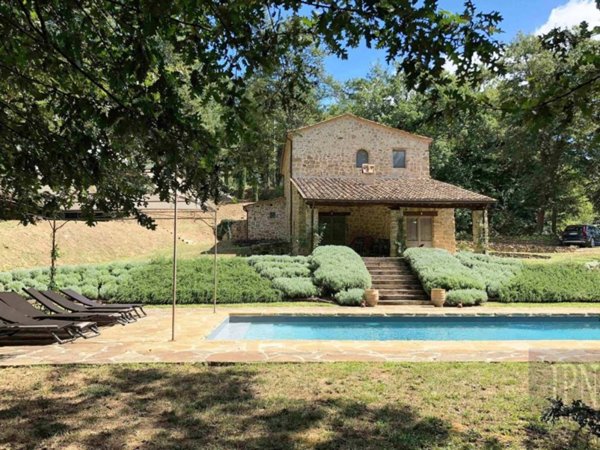 casa indipendente in vendita ad Umbertide in zona Niccone