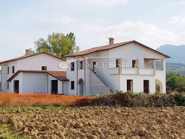casa indipendente in vendita ad Umbertide