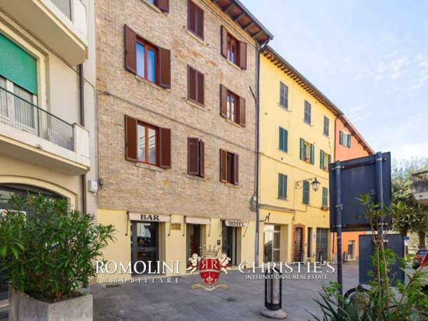 negozio in vendita ad Umbertide