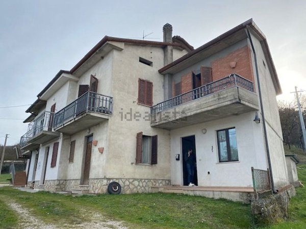 casa indipendente in vendita ad Umbertide