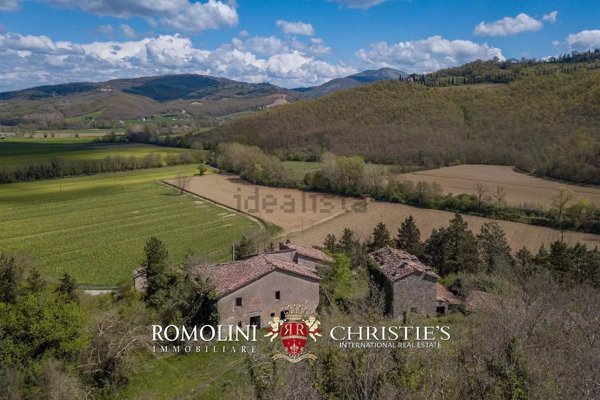 casa indipendente in vendita ad Umbertide in zona Spedalicchio