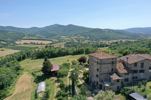 casa indipendente in vendita ad Umbertide in zona Spedalicchio