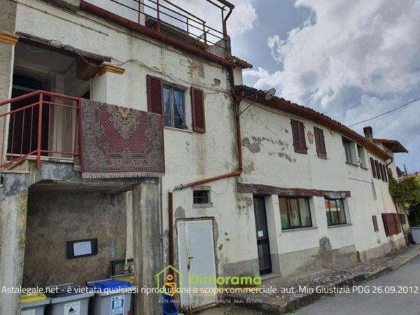 appartamento in vendita ad Umbertide in zona Montecastelli