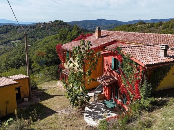 casale in vendita ad Umbertide in zona Preggio