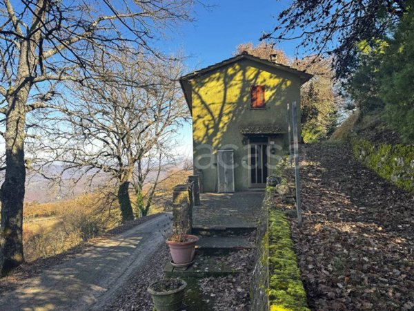 casa indipendente in vendita ad Umbertide in zona Preggio