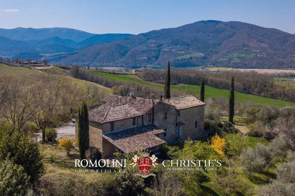 casa indipendente in vendita ad Umbertide in zona Badia