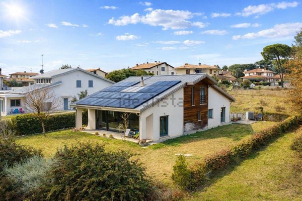 casa indipendente in vendita ad Umbertide