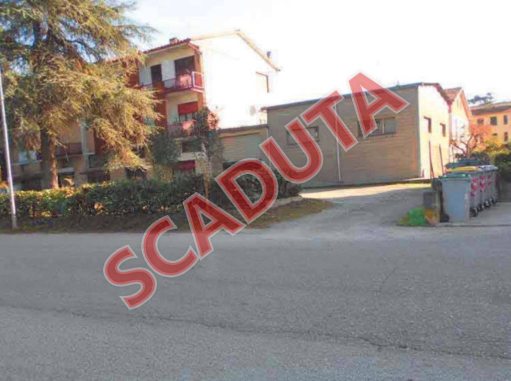 negozio in vendita ad Umbertide
