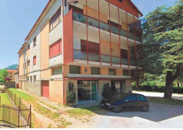 locale commerciale in vendita ad Umbertide