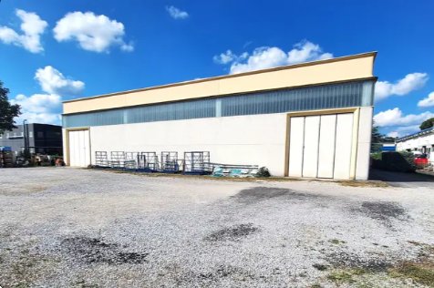 capannone in vendita ad Umbertide