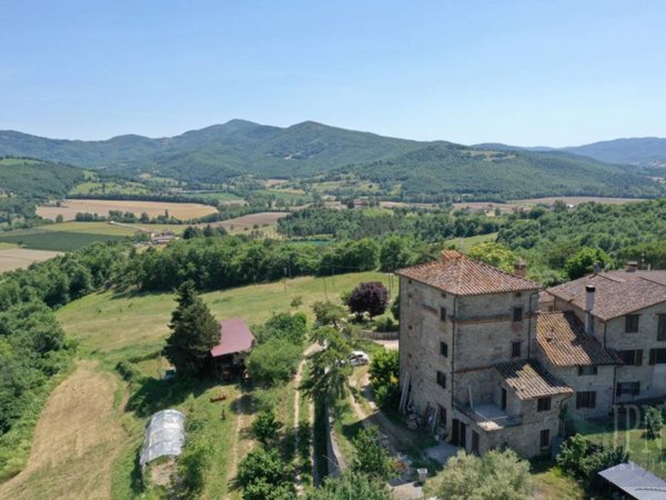 casa indipendente in vendita ad Umbertide in zona Spedalicchio