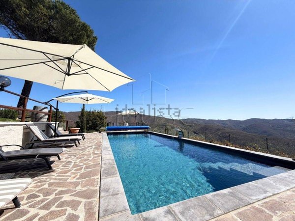 esavano in vendita ad Umbertide