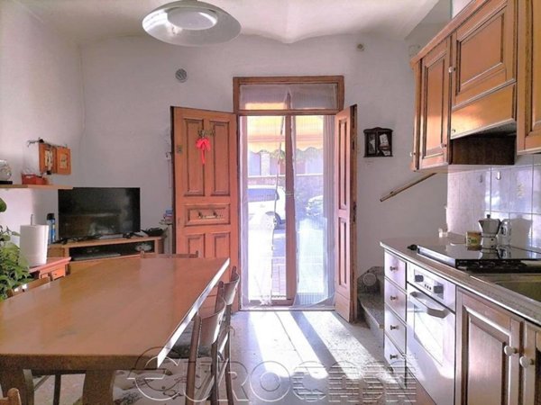 casa indipendente in vendita ad Umbertide in zona Pierantonio