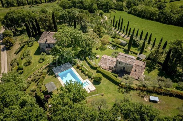 casa indipendente in vendita ad Umbertide in zona Spedalicchio