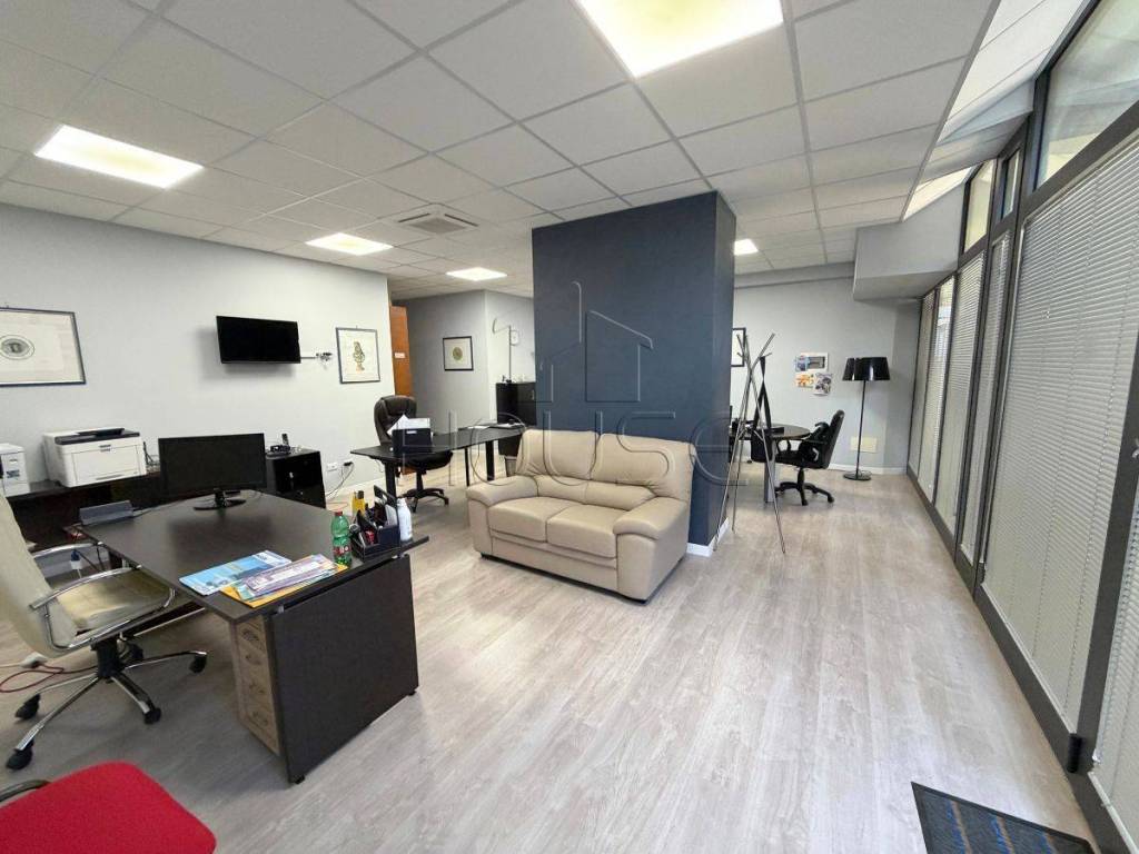 ufficio in vendita ad Umbertide
