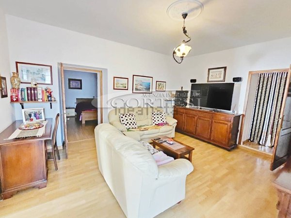 appartamento in vendita ad Umbertide in zona Montecastelli